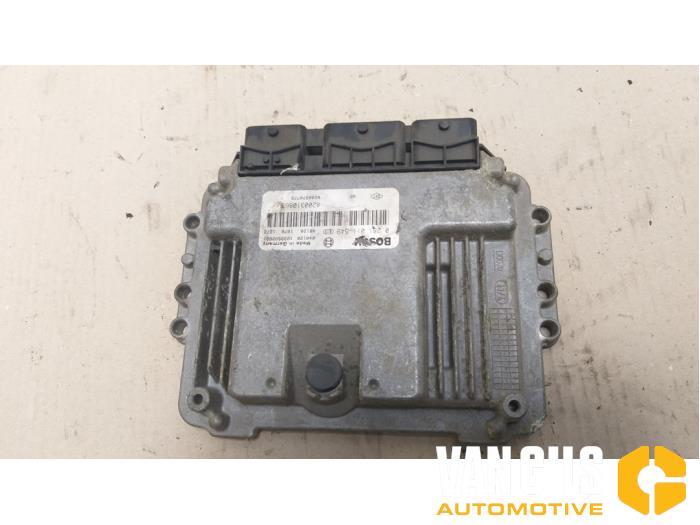 Used Engine management computer Renault Megane II Grandtour (KM) 1.9 dCi 120 Price € 150,00 Margin scheme offered by Van Gils Automotive