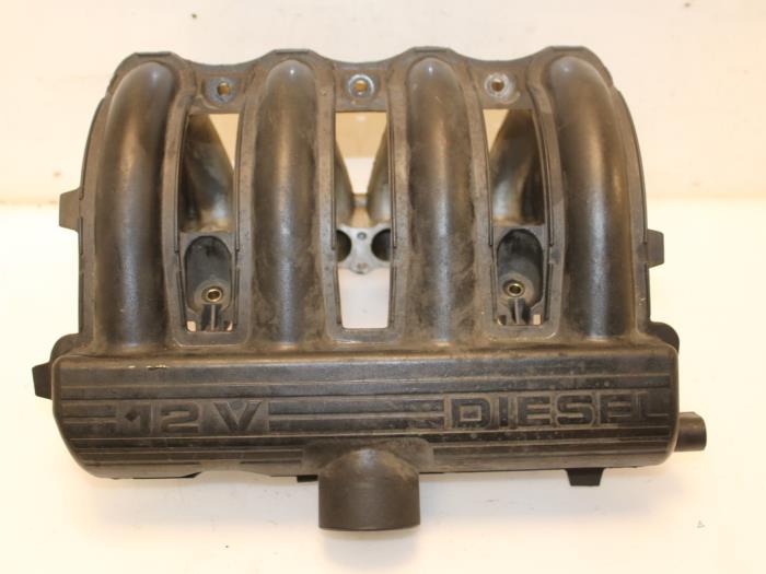 Gebrauchte Ansaugbrugge Peugeot 605 (6B) 2.1 SLD,SRD 12V Preis € 49,99 Margenregelung angeboten von Van Gils Automotive
