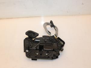 Serrure De Porte Arrière Gauche Pour VW Touran Phase 1 (2003-2010) - BFO - 7 Broches