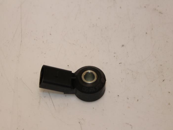 Used Detonation sensor Volkswagen Arteon (3HAB) 1.5 TSI 16V Price € 36,30 Inclusive VAT offered by Van Gils Automotive