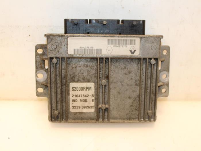 Used Engine management computer Renault Laguna II Grandtour (KG) 1.6 16V Price € 150,00 Margin scheme offered by Van Gils Automotive