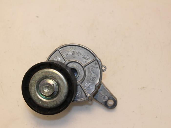Usados Tensor correa múltiple Volkswagen T-Roc I 2.0 TDI 150 4Motion 16V Precio € 36,30 IVA incluido ofrecido por Van Gils Automotive