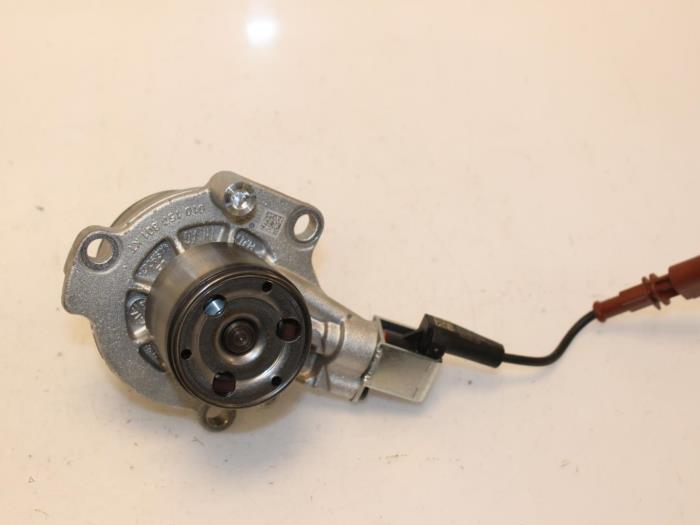 Begagnade Vattenpump Volkswagen T-Roc I 2.0 TDI 150 4Motion 16V Pris € 36,30 Inklusive moms erbjuds av Van Gils Automotive