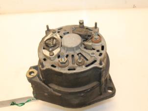 Dynamo van een Mercedes 614 1998