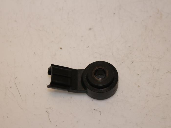 Gebrauchte Klopfsensor Toyota Yaris (P1) 1.3 16V VVT-i Preis € 30,00 Margenregelung angeboten von Van Gils Automotive