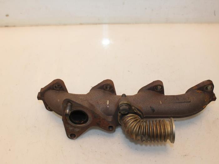 Exhaust manifold from a Renault Clio II (BB/CB) 1.5 dCi 68 2012