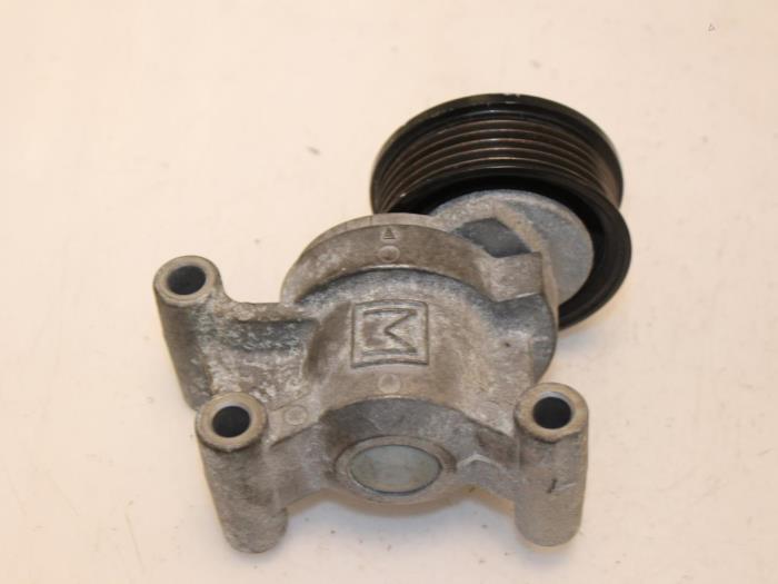 Usados Tensor correa múltiple Mazda 6 (GH12/GHA2) 2.0i 16V S-VT Precio € 54,00 Norma de margen ofrecido por Van Gils Automotive