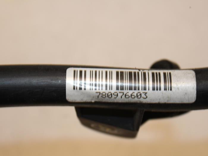 Oil dipstick from a BMW 7 serie (F01/02/03/04) 730d 24V 2010