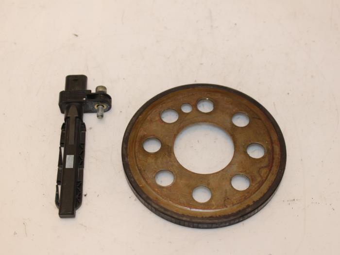 Gebrauchte Kurbelwelle Sensor BMW 7 serie (F01/02/03/04) 730d 24V Preis € 30,00 Margenregelung angeboten von Van Gils Automotive