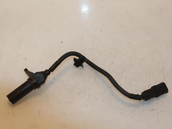 Begagnade Vevaxelsensor Kia Carens IV (RP) 2.0 GDI 16V Pris € 65,00 Marginaltabell erbjuds av Van Gils Automotive
