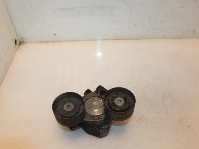 Gebrauchte Spanrolle multiriem Ford Transit 2.2 TDCi 16V Euro 5 Preis € 30,00 Margenregelung angeboten von Van Gils Automotive