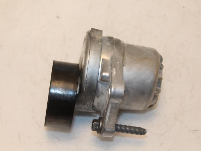 Usados Tensor correa múltiple Peugeot 508 SW (8E/8U) 2.0 BlueHDi 150 16V Precio € 30,00 Norma de margen ofrecido por Van Gils Automotive