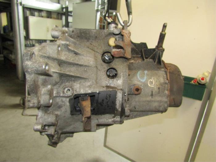Gearbox from a Peugeot 205 II (20A/C) 1.6 GTi 1987