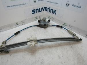 Begagnade Fönstermekanism, 4-dörrars, höger fram Peugeot 406 Break (8E/F) 2.0 HDi 90 Pris € 25,33 Marginaltabell erbjuds av Snuverink Autodemontage