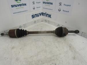 Used Front drive shaft, left Peugeot 207/207+ (WA/WC/WM) 1.4 16V Price € 30,00 Margin scheme offered by Snuverink Autodemontage