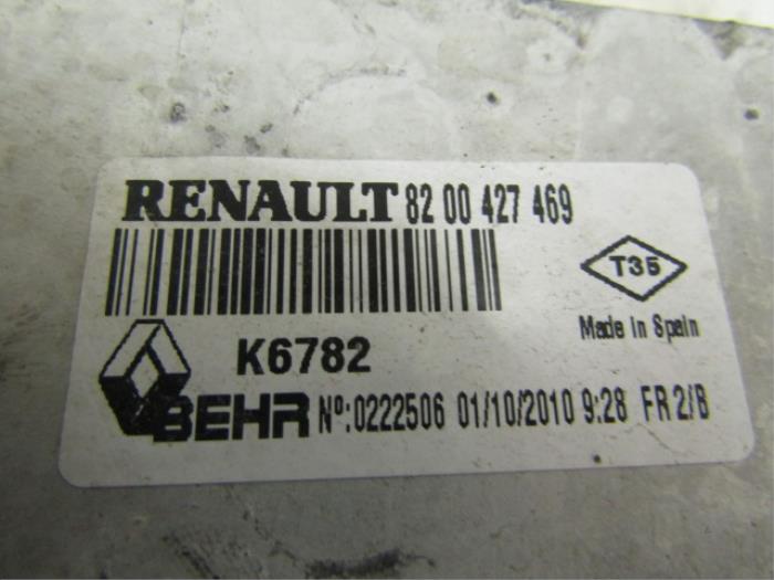 Ladeluftkühler van een Renault Kangoo Express (FW) 1.5 dCi 85 2010