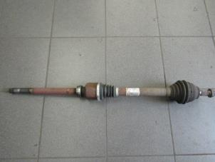 Used Front drive shaft, right Peugeot Partner (GC/GF/GG/GJ/GK) 1.6 HDI 90 Price € 60,50 Inclusive VAT offered by Snuverink Autodemontage