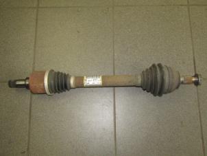 Used Front drive shaft, left Peugeot Partner (GC/GF/GG/GJ/GK) 1.6 HDI 90 Price € 121,00 Inclusive VAT offered by Snuverink Autodemontage