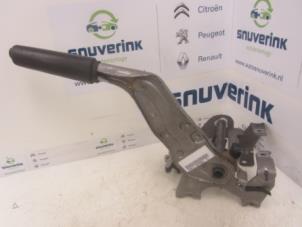 Used Parking brake lever Peugeot Partner (GC/GF/GG/GJ/GK) 1.6 HDI 90 Price on request offered by Snuverink Autodemontage
