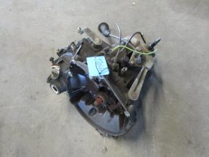 Used Gearbox Peugeot 206 (2A/C/H/J/S) 1.1 XN,XR Price € 200,00 Margin scheme offered by Snuverink Autodemontage