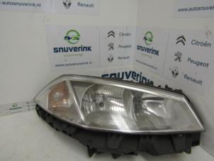 Used Headlight, right Renault Megane II Grandtour (KM) 1.5 dCi 85 Price € 65,00 Margin scheme offered by Snuverink Autodemontage