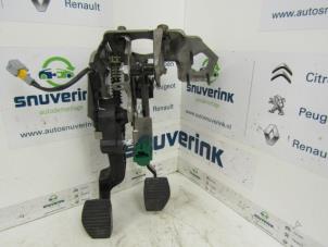 Used Clutch pedal Citroen C3 (SC) 1.2 VTi 82 12V Price on request offered by Snuverink Autodemontage