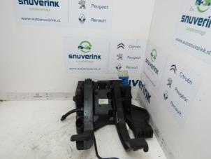 Used Clutch pedal Peugeot Boxer (U9) 2.2 HDi 150 Price € 181,50 Inclusive VAT offered by Snuverink Autodemontage