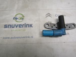 Używane Czujnik walu korbowego Renault Twingo (C06) 1.2 Cena na żądanie oferowane przez Snuverink Autodemontage