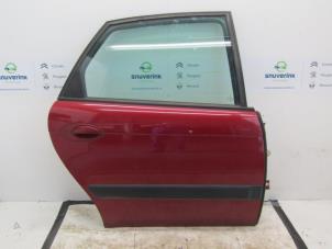 Używane Drzwi prawe tylne wersja 4-drzwiowa Citroen C5 II Berline (RC) 2.2 HDiF 16V Cena € 70,00 Procedura marży oferowane przez Snuverink Autodemontage