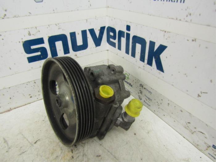 Usagé Pompe de direction Citroen C5 II Berline (RC) 2.2 HDiF 16V Prix € 34,00 Règlement à la marge proposé par Snuverink Autodemontage