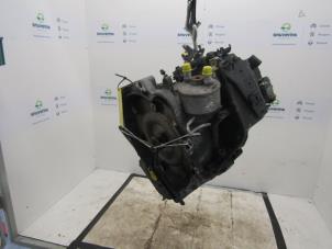 Used Gearbox Renault Laguna Price € 550,00 Margin scheme offered by Snuverink Autodemontage