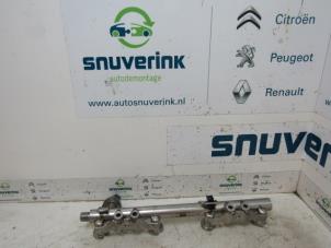 Used Fuel injector nozzle Renault Scénic IV (RFAJ) 1.2 TCE 130 16V Price € 80,00 Margin scheme offered by Snuverink Autodemontage