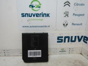 Usados Caja de fusibles Renault Scénic IV (RFAJ) 1.2 TCE 130 16V Precio de solicitud ofrecido por Snuverink Autodemontage