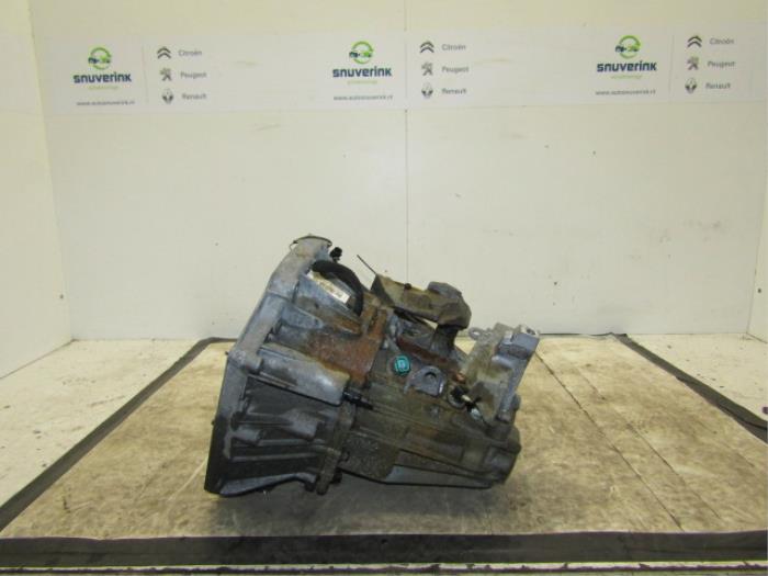 Gebrauchte Getriebe Renault Megane III Berline (BZ) 1.5 dCi 110 Preis € 198,98 Margenregelung angeboten von Snuverink Autodemontage