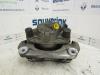 Front brake calliper, right from a Renault Captur (2R) 1.5 Energy dCi 90 FAP 2017