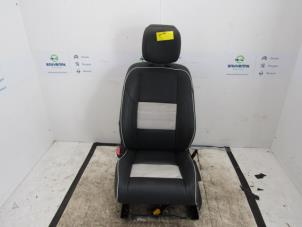 Używane Fotel lewy Renault Megane III Berline (BZ) 1.5 dCi 110 Cena € 100,00 Procedura marży oferowane przez Snuverink Autodemontage