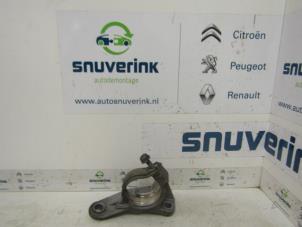 Used Support bearing, front right Renault Megane III Grandtour (KZ) 1.5 dCi 90 Price € 40,00 Margin scheme offered by Snuverink Autodemontage