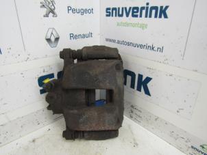 Used Front brake calliper, left Peugeot 207 SW (WE/WU) 1.6 16V Price € 26,99 Margin scheme offered by Snuverink Autodemontage