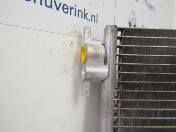 Air conditioning condenser Renault Captur 0.9 Energy TCE 12V