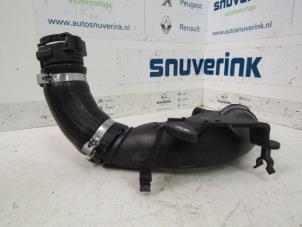 Used Intercooler hose Renault Captur (2R) 0.9 Energy TCE 12V Price € 35,00 Margin scheme offered by Snuverink Autodemontage