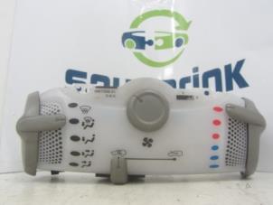 Used Heater control panel Peugeot 107 1.0 12V Price € 40,00 Margin scheme offered by Snuverink Autodemontage