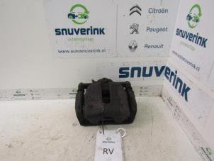 Used Front brake calliper, right Renault Kangoo Express (FW) 1.5 dCi 85 Price € 32,66 Inclusive VAT offered by Snuverink Autodemontage
