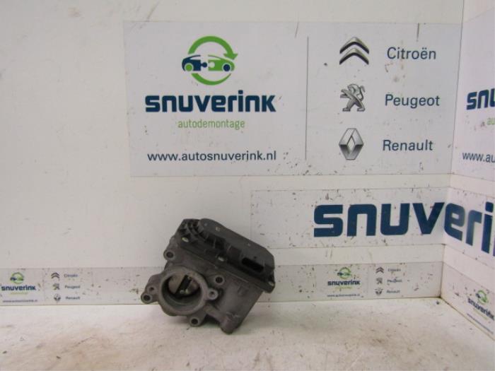Usagé Boîtier accélérateur Renault Laguna III Estate (KT) 2.0 Turbo 16V Prix € 89,99 Règlement à la marge proposé par Snuverink Autodemontage