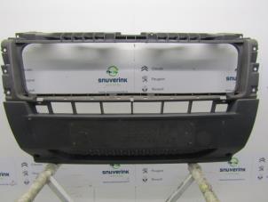 Used Front bumper, central component Citroen Jumper (U9) 2.2 HDi 130 Price on request offered by Snuverink Autodemontage