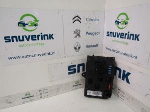 Used Towbar module Peugeot 407 (6D) 2.0 16V Price € 40,00 Margin scheme offered by Snuverink Autodemontage