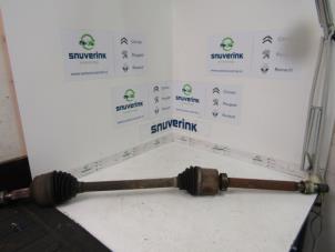 Used Front drive shaft, right Renault Master IV (MA/MB/MC/MD/MH/MF/MG/MH) 2.3 dCi 135 16V FWD Price € 272,25 Inclusive VAT offered by Snuverink Autodemontage