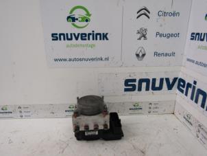 Used ABS pump Peugeot Bipper (AA) 1.4 HDi Price € 272,25 Inclusive VAT offered by Snuverink Autodemontage