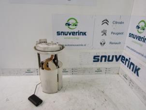 Used Electric fuel pump Peugeot Bipper (AA) 1.4 HDi Price € 60,50 Inclusive VAT offered by Snuverink Autodemontage