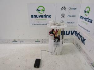 Begagnade Elektrisk bränslepump Renault Trafic (1FL/2FL/3FL/4FL) 1.6 dCi 125 Twin Turbo Pris € 84,70 Inklusive moms erbjuds av Snuverink Autodemontage