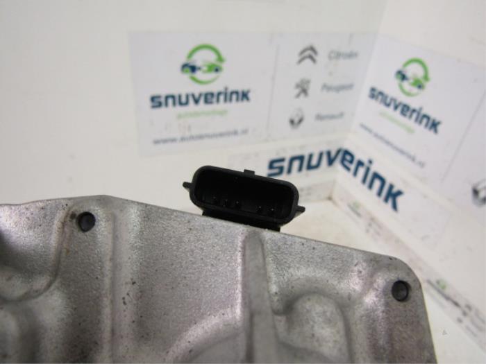 Used Renault Trafic 1.6 dCi 125 Twin Turbo EGR valve 147252238R R9M452